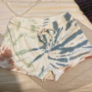 Z supply tie dye sweatshorts!!
